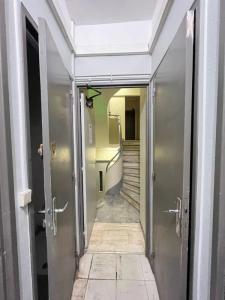 Louer Appartement 12 m2 Paris-16eme-arrondissement