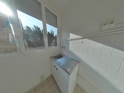 Louer Appartement 26 m2 Lyon-3eme-arrondissement