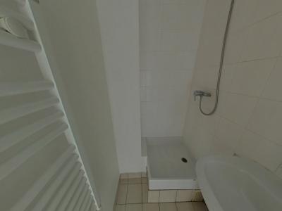 Louer Appartement Lyon-3eme-arrondissement 488 euros