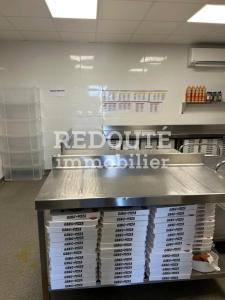 Louer Commerce 110 m2 Saint-brice-courcelles