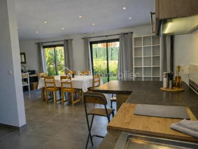 For sale Rocbaron 6 rooms 160 m2 Var (83136) photo 2