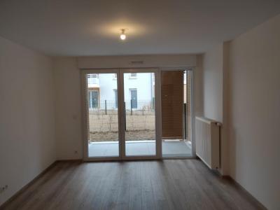 For rent Gretz-armainvilliers 2 rooms 39 m2 Seine et marne (77220) photo 1