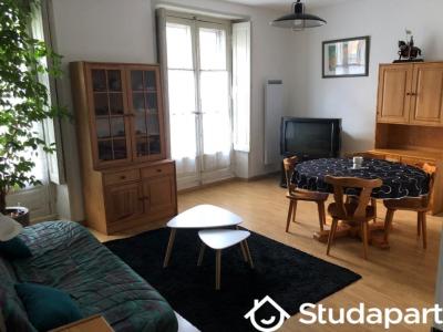 For rent Nantes 1 room 10 m2 Loire atlantique (44000) photo 3