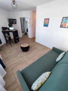 For rent Talence 1 room 25 m2 Gironde (33400) photo 0