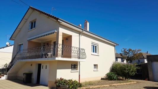 For sale Chapelle-saint-ursin 5 rooms 112 m2 Cher (18570) photo 0