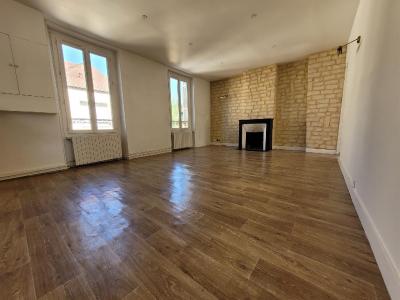 Louer Appartement 79 m2 Yerres