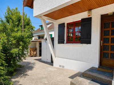 For sale Neuilly-plaisance 5 rooms 99 m2 Seine saint denis (93360) photo 1
