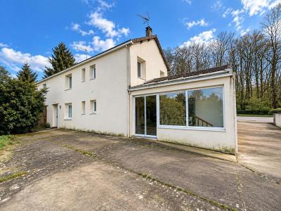 For sale Essarts 13 rooms 175 m2 Vendee (85140) photo 1