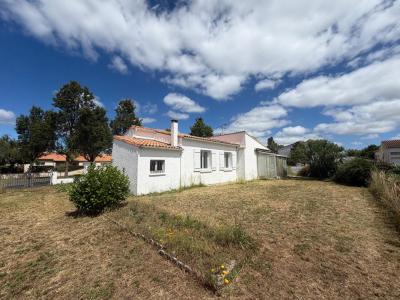 For sale Saujon 3 rooms 75 m2 Charente maritime (17600) photo 0