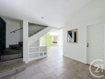 For sale Grigny 7 rooms 152 m2 Rhone (69520) photo 1