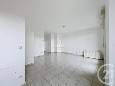 For sale Lyon-8eme-arrondissement 3 rooms 61 m2 Rhone (69008) photo 0