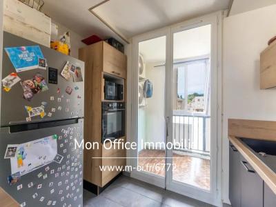 For sale Aubagne 4 rooms 80 m2 Bouches du Rhone (13400) photo 0