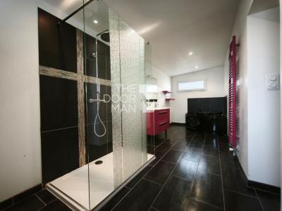 For sale Mayenne 8 rooms 155 m2 Mayenne (53100) photo 4