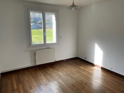For rent Noyal-pontivy 4 rooms 97 m2 Morbihan (56920) photo 2