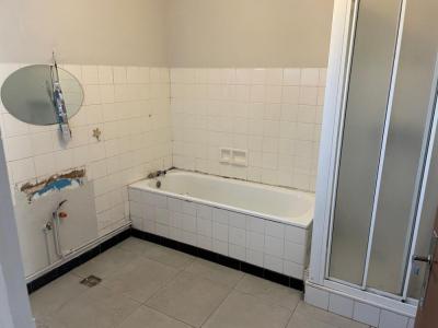 For rent Noyal-pontivy 4 rooms 97 m2 Morbihan (56920) photo 3