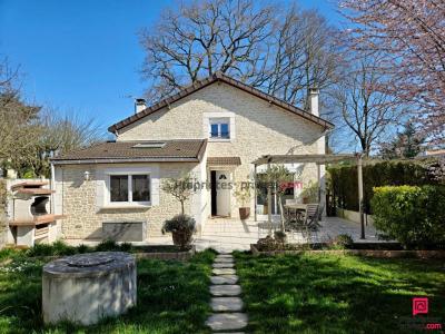 For sale Morsang-sur-orge 6 rooms 140 m2 Essonne (91390) photo 0