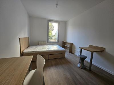 For rent Nimes 1 room 21 m2 Gard (30000) photo 0