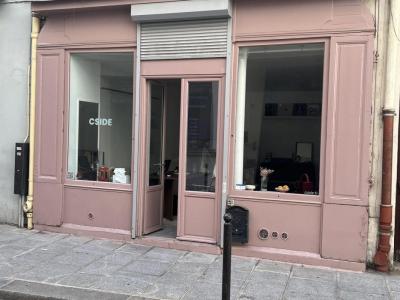 For rent Paris-2eme-arrondissement 2 rooms 46 m2 Paris (75002) photo 0