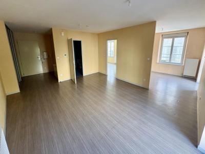 For rent Bourbonne-les-bains 2 rooms 67 m2 Haute marne (52400) photo 2