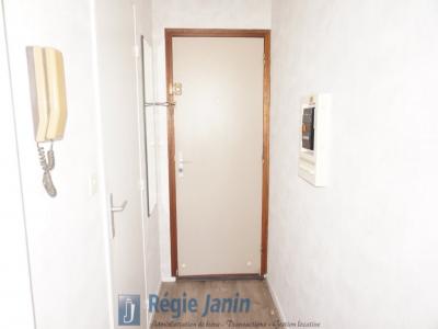 Louer Appartement 28 m2 Lyon-3eme-arrondissement