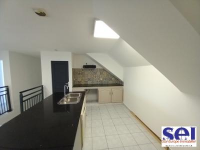 For rent Saint-andre REGION EST 5 rooms 109 m2 Reunion (97440) photo 0