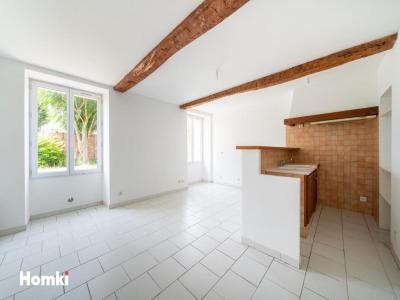 Acheter Immeuble Apt 270000 euros
