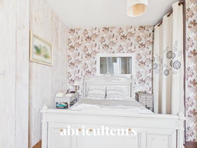 For sale Saintes 5 rooms 90 m2 Charente maritime (17100) photo 4