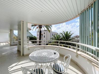 Louer Appartement 116 m2 Ajaccio