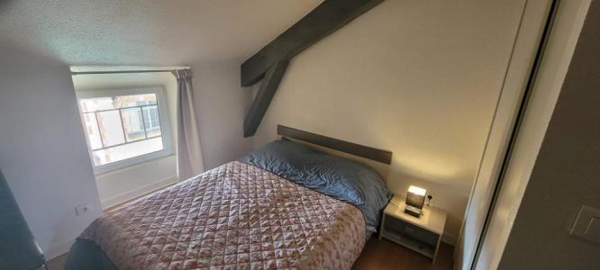 For rent Aurillac 2 rooms 35 m2 Cantal (15000) photo 2