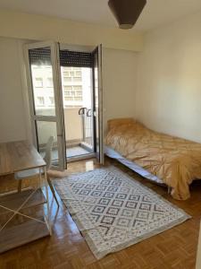 For rent Saint-maur-des-fosses 1 room 83 m2 Val de Marne (94100) photo 0