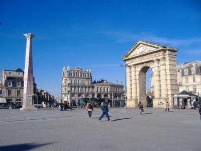 For rent Bordeaux 1 room 23 m2 Gironde (33000) photo 0
