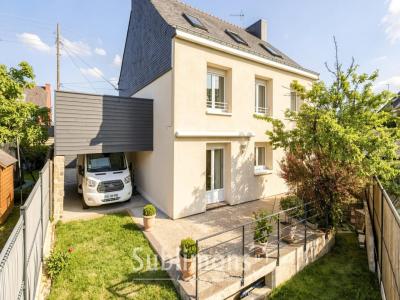 For sale Vannes 9 rooms 147 m2 Morbihan (56000) photo 1