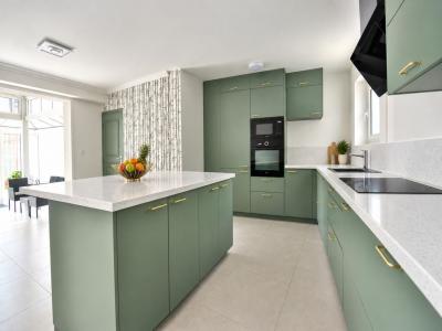 For sale CENTRE VILLE   PL TRAVOT 8 rooms 188 m2 Maine et loire (49300) photo 0
