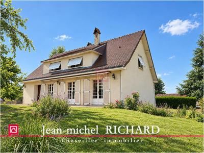 For sale Selles-sur-cher 8 rooms 230 m2 Loir et cher (41130) photo 0