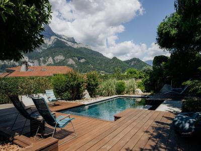 For sale Sallanches 8 rooms 217 m2 Haute savoie (74700) photo 1