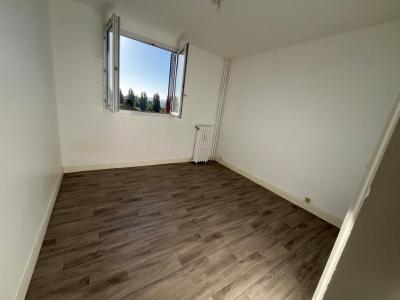 For rent Charleville-mezieres 3 rooms 65 m2 Ardennes (08000) photo 0