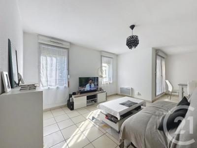 For sale Grigny 3 rooms 63 m2 Rhone (69520) photo 3