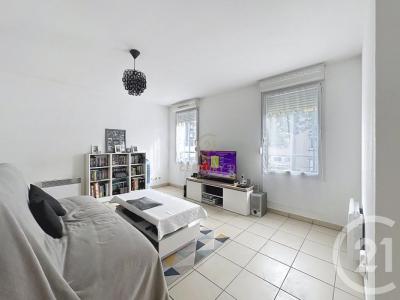 For sale Grigny 3 rooms 63 m2 Rhone (69520) photo 4