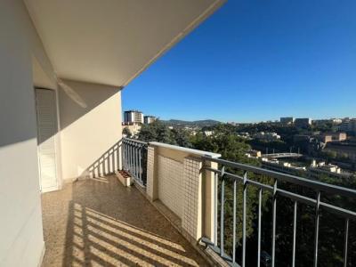 Louer Appartement 71 m2 Lyon-9eme-arrondissement