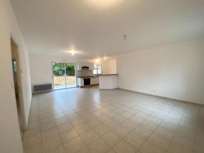 Louer Maison Mouilleron-le-captif 820 euros