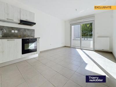 For sale Nantes 2 rooms 33 m2 Loire atlantique (44000) photo 1