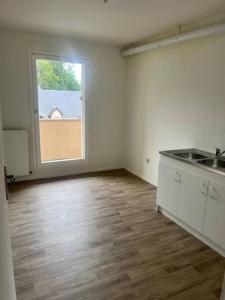 For rent Saint-sebastien-de-morsent 4 rooms 103 m2 Eure (27180) photo 2