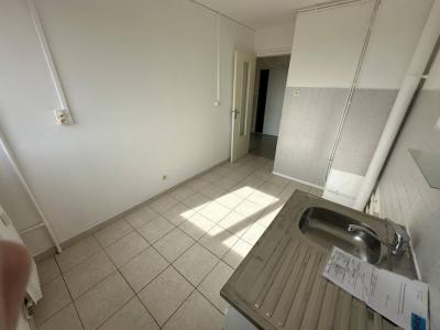 For rent Rugles 3 rooms 59 m2 Eure (27250) photo 3