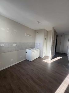 Louer Appartement Saint-parres-aux-tertres 636 euros