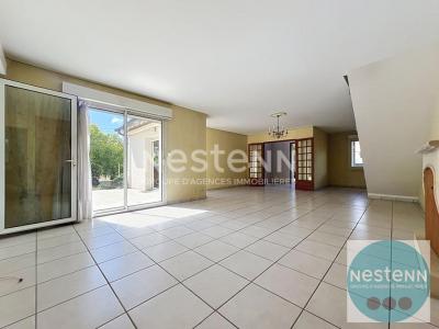 Acheter Maison 229 m2 Chaussee-saint-victor