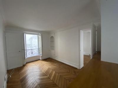 Louer Appartement Paris-17eme-arrondissement 1328 euros