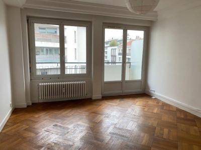 For rent Villeurbanne 2 rooms 59 m2 Rhone (69100) photo 0