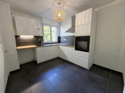 Louer Appartement Charbonnieres-les-bains Rhone
