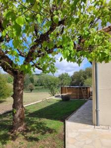 For sale NANTEUIL-EN-VALLEE 5 rooms 128 m2 Charente (16460) photo 2