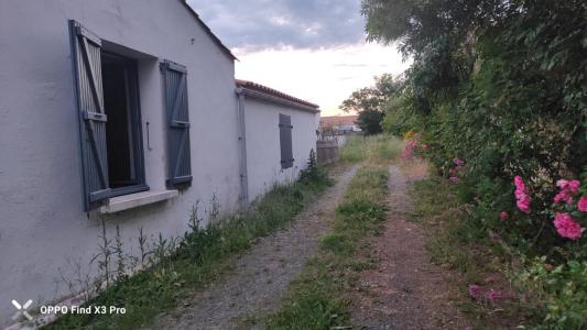 For sale Saint-vivien 3 rooms 72 m2 Charente maritime (17220) photo 1